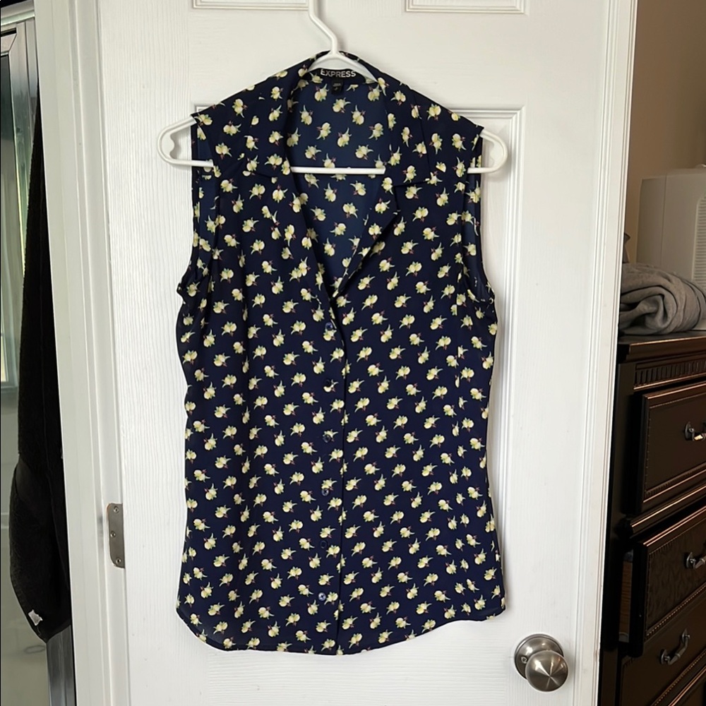 Express Blue and Yellow Sleeveless Fitted Blouse
